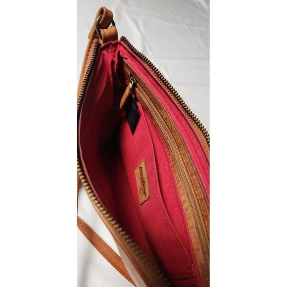 Rawlings Genuine Leather Purse Clutch Wristlet Baseball Stitch Zip Closure - Picture 6 of 11